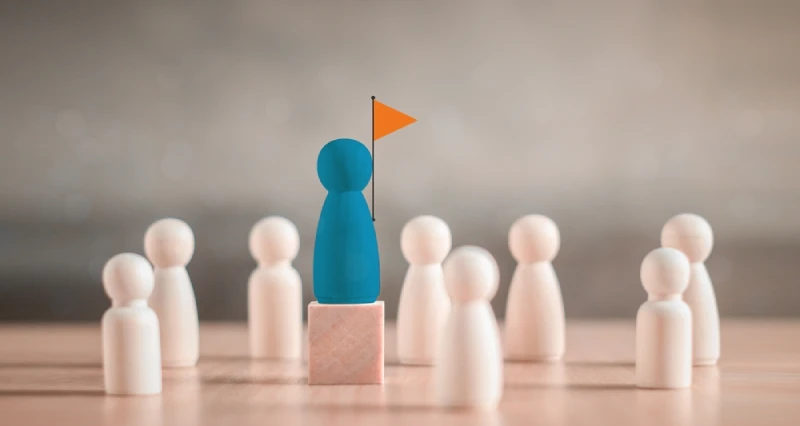 لیدر شیپ چیست؟ ویژگی ها و مهارتهای لیدر چیست؟ 5 پذیرفتن بازخوردهای از ویژگی های لیدرهای قدرتمند