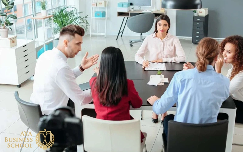 وظایف مدیر منابع انسانی چیست؟ چالشها + مسئولیتهای این شغل 3 وظیفه مدیر منابع انسانی چیست