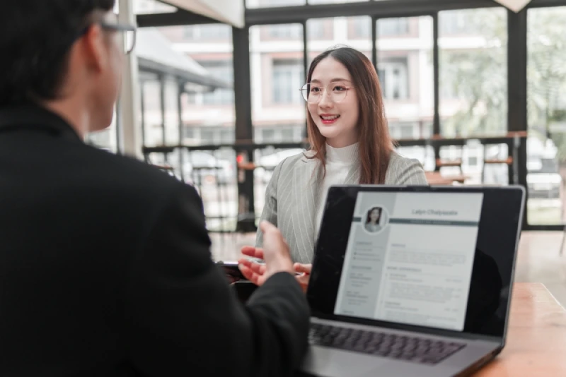 زبان بدن در مصاحبه شغلی