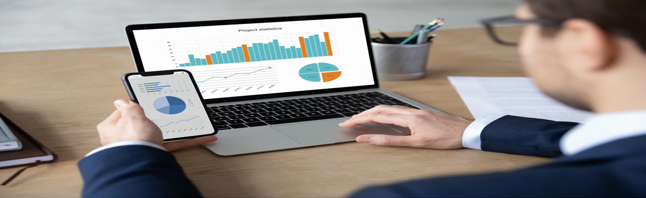 ابزارهای مدیریت فروش: راهنمای جامع (CRM و اتوماسیون) 4 ابزارهای مدیریت فروش